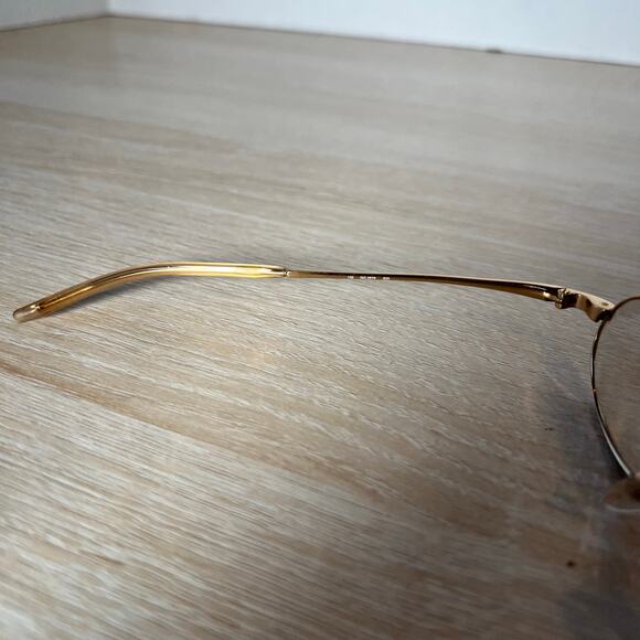 Vintage Gucci GG2678 629 Eyeglasses Gold Metal Frames 52-17-135 Excellent Cond - Picture 4 of 8